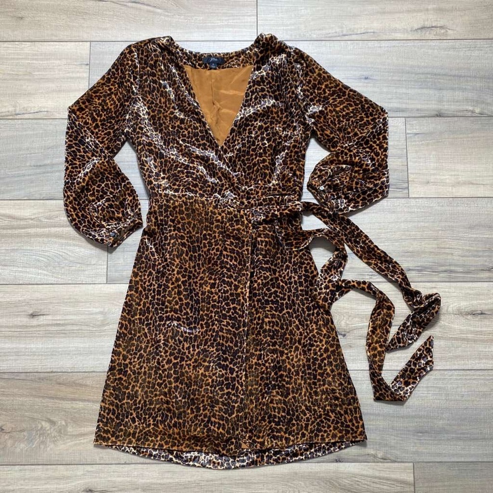 J. Crew Women’s Leopard Print Velvet V-Neck Wrap Dress Lined‎ With Tie Size 0